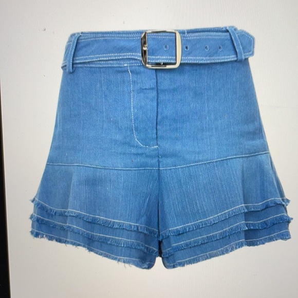 High waisted belted shorts - Picture 4 of 4